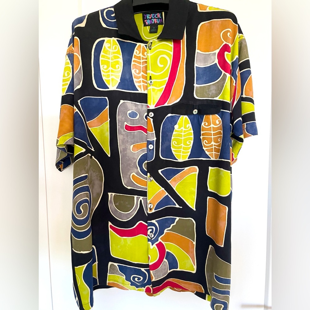 Vintage Men's Short Sleeve Batik Bold Print Shirt